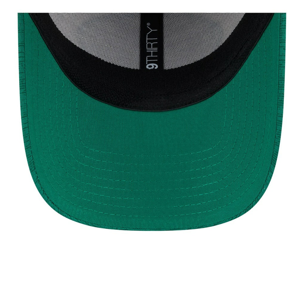 Philadelphia Eagles New Era 2024 Sideline Historic 39THIRTY Flex Hat Stone/Midnight Green | NFL