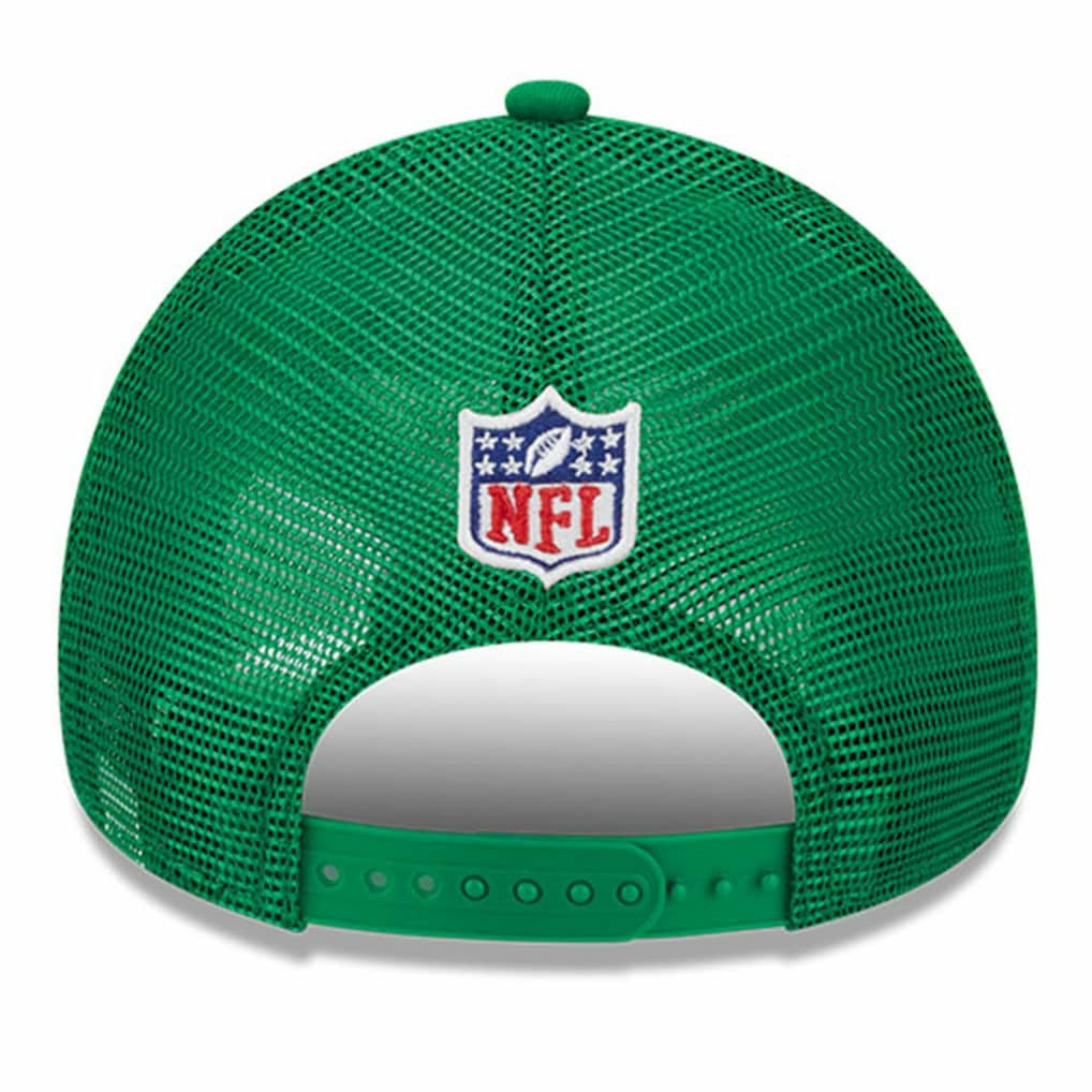 Philadelphia Eagles New Era 2024 Sideline Historic 9FORTY A-Frame Trucker Adjustable Hat Stone/Kelly Green | NFL