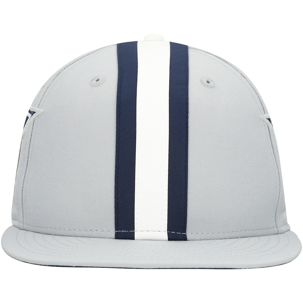 Dallas Cowboys New Era Helmet 9FIFTY Snapback Hat Gray | NFL