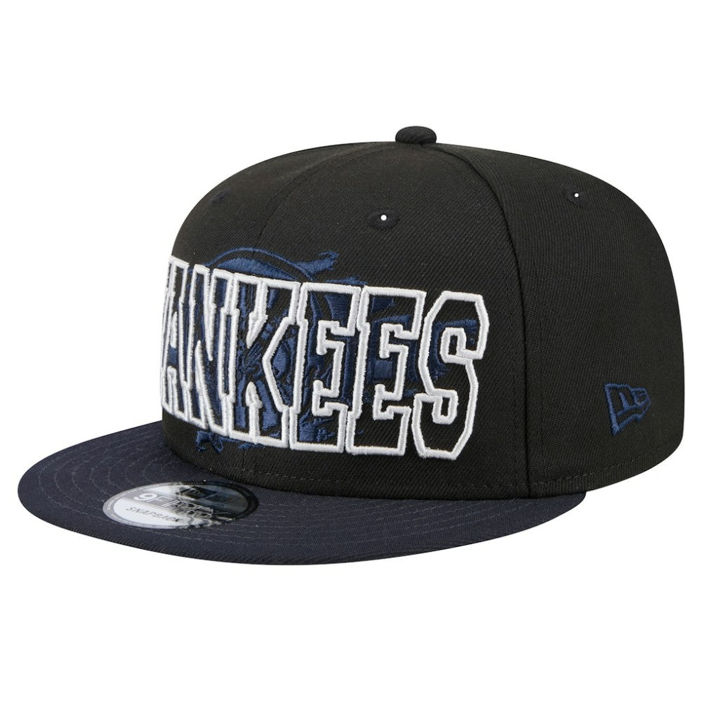 New York Yankees New Era Splatter 9FIFTY Snapback Hat - MLB