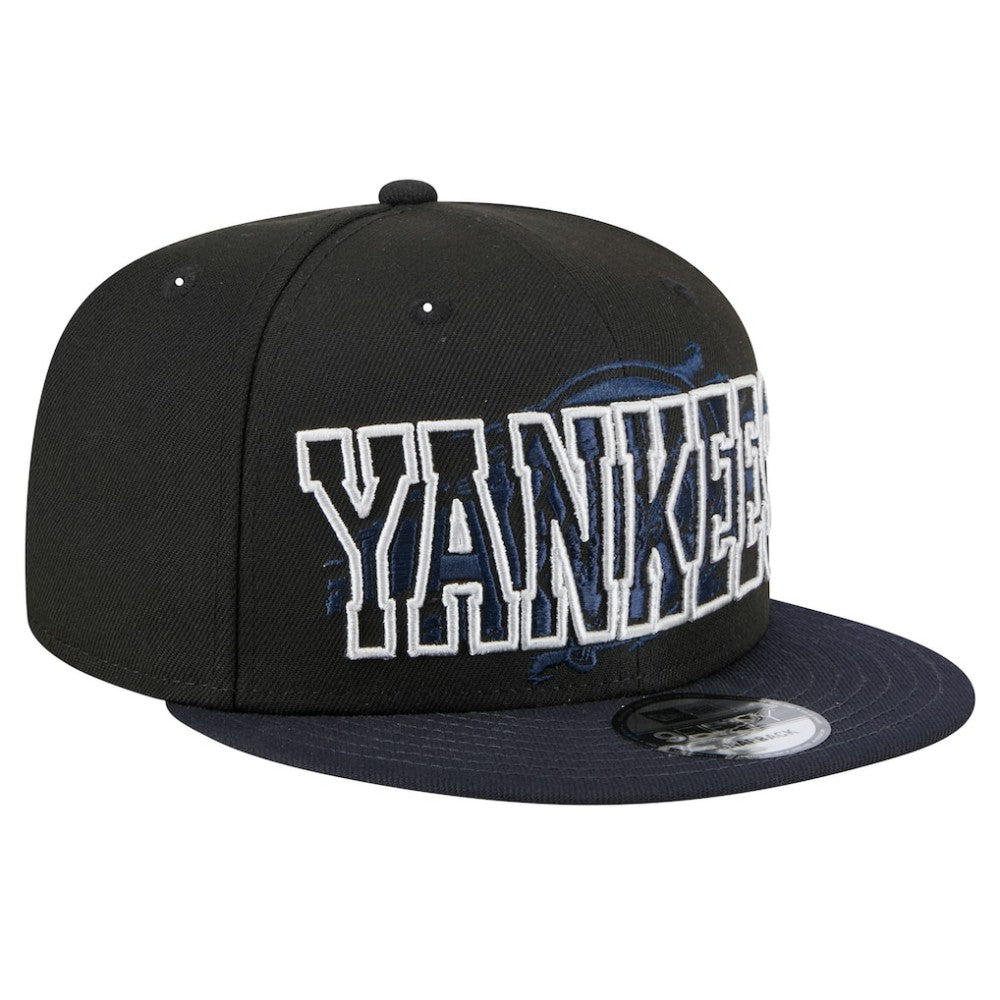 New York Yankees New Era Splatter 9FIFTY Snapback Hat - MLB