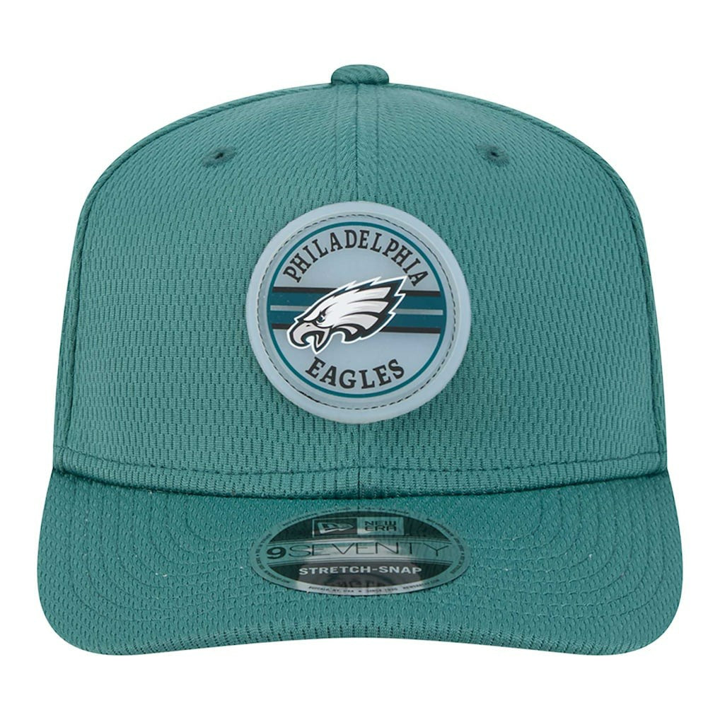 Philadelphia Eagles New Era Adventure Patched 9SEVENTY Stretch-Snap Adjustable Hat Midnight Green | NFL