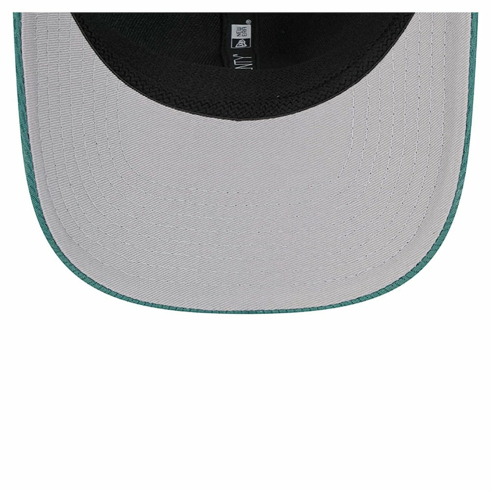 Philadelphia Eagles New Era Adventure Patched 9SEVENTY Stretch-Snap Adjustable Hat Midnight Green | NFL