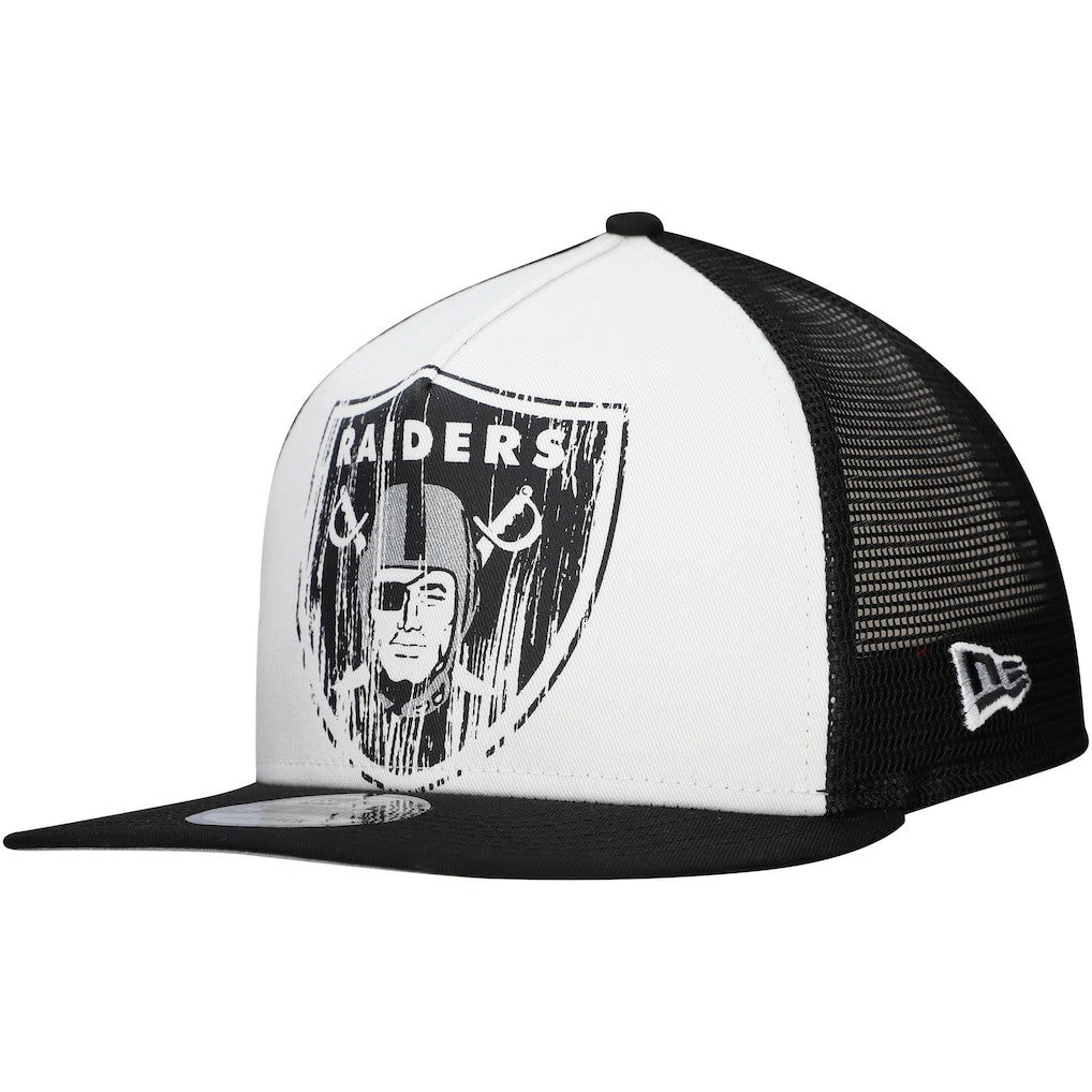 New Era Las Vegas Raiders Distressed 9FIFTY A-Frame Snapback Hat White/Black | NFL