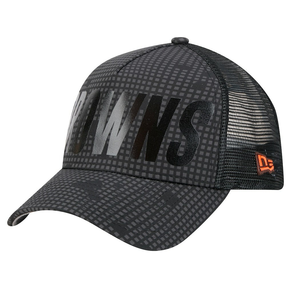 Cleveland Browns New Era Throwback Midnight Ink Tonal Text A-Frame Trucker 9FORTY Adjustable Hat Black | NFL