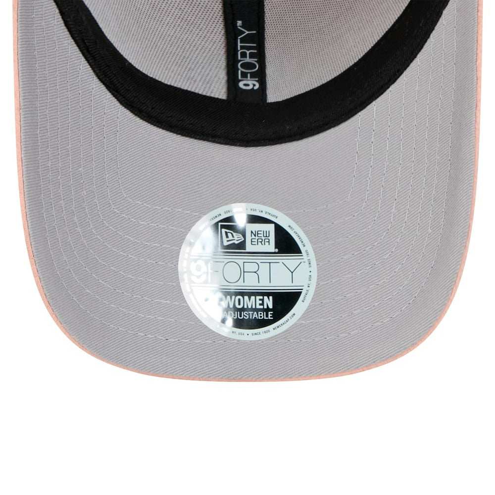 San Francisco 49ers New Era Women's Cozy Sherpa 9FORTY Adjustable Hat Light Pink | NFL