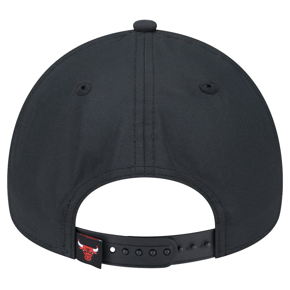 Chicago Bulls Black Throwback Gradient A-Frame 9FORTY Adjustable Hat - NBA