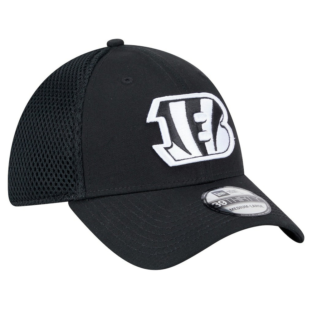 New Era Cincinnati Bengals Black Main Neo 39THIRTY Flex Hat | NFL