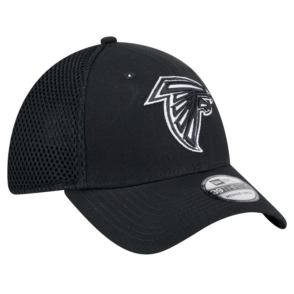 New Era Atlanta Falcons Black Main Neo 39THIRTY Flex Hat | NFL