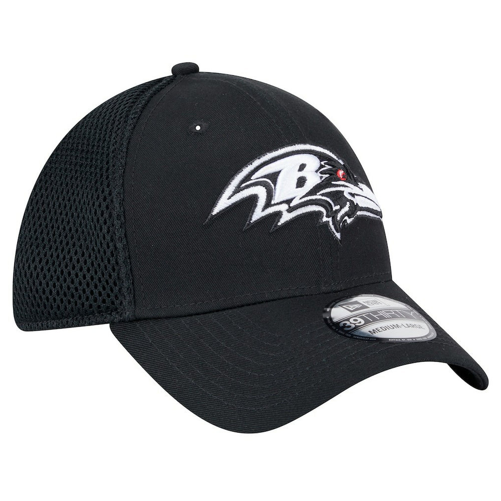 New Era Baltimore Ravens Black Main Neo 39THIRTY Flex Hat | NFL