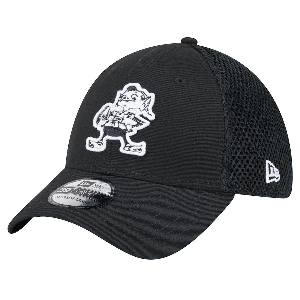 Cleveland Browns New Era Main Neo 39THIRTY Flex Hat Black | NFL