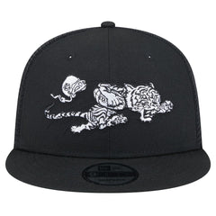 New Era Cincinnati Bengals Black Main Trucker 9FIFTY Snapback Hat | NFL