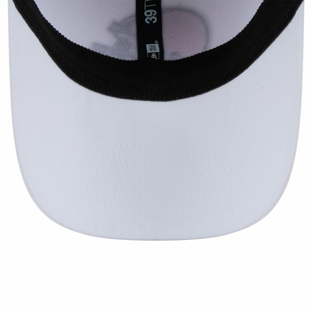 Cleveland Browns New Era Main 39THIRTY Flex Hat White | NFL