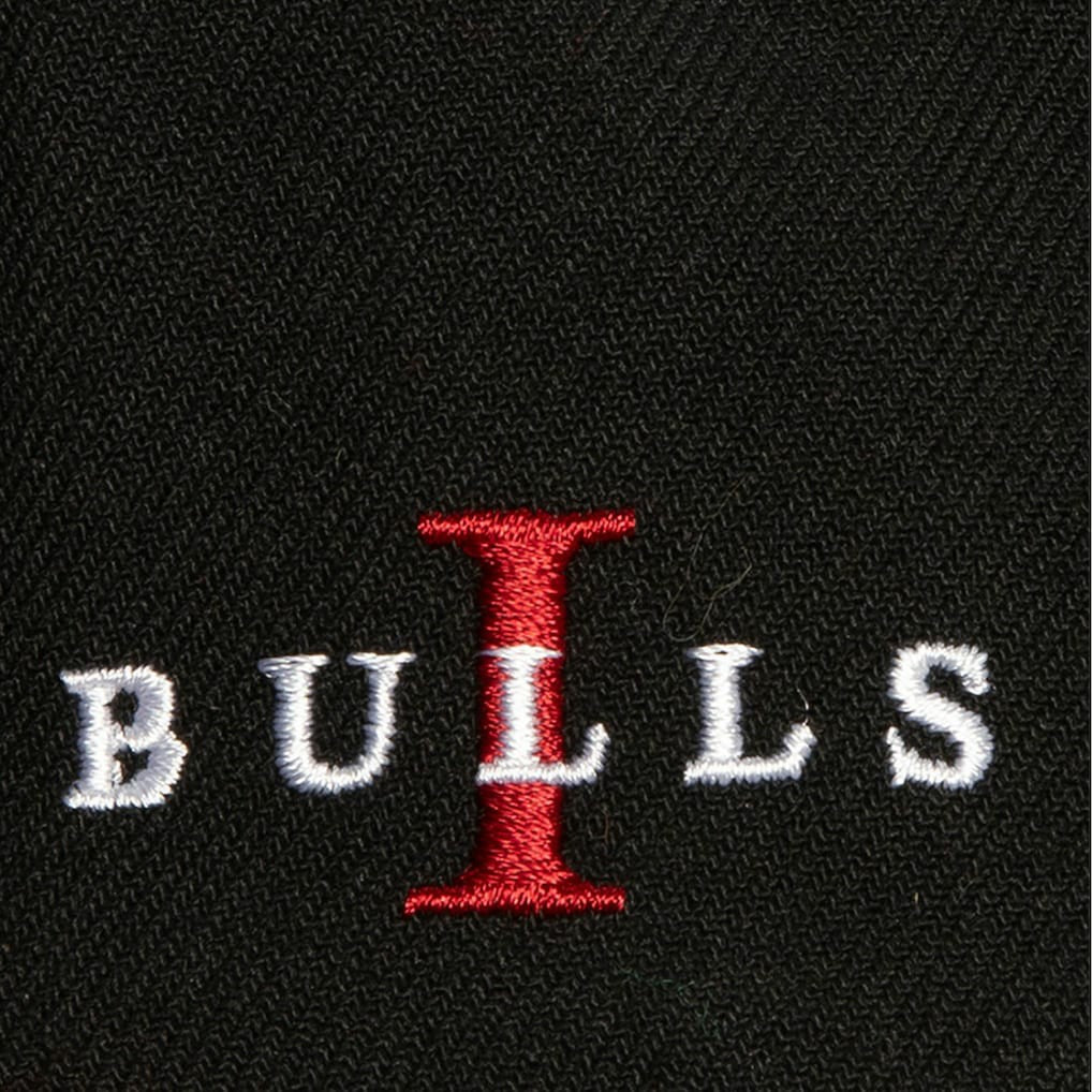 Chicago Bulls Core Snapback Hat White/Red - NBA