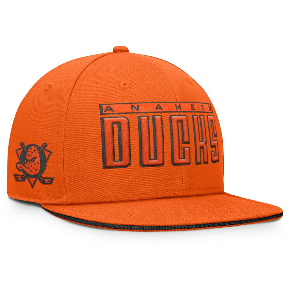 Anaheim Ducks Fanatics Fundamental Gino Stack Snapback Hat - Black - NHL