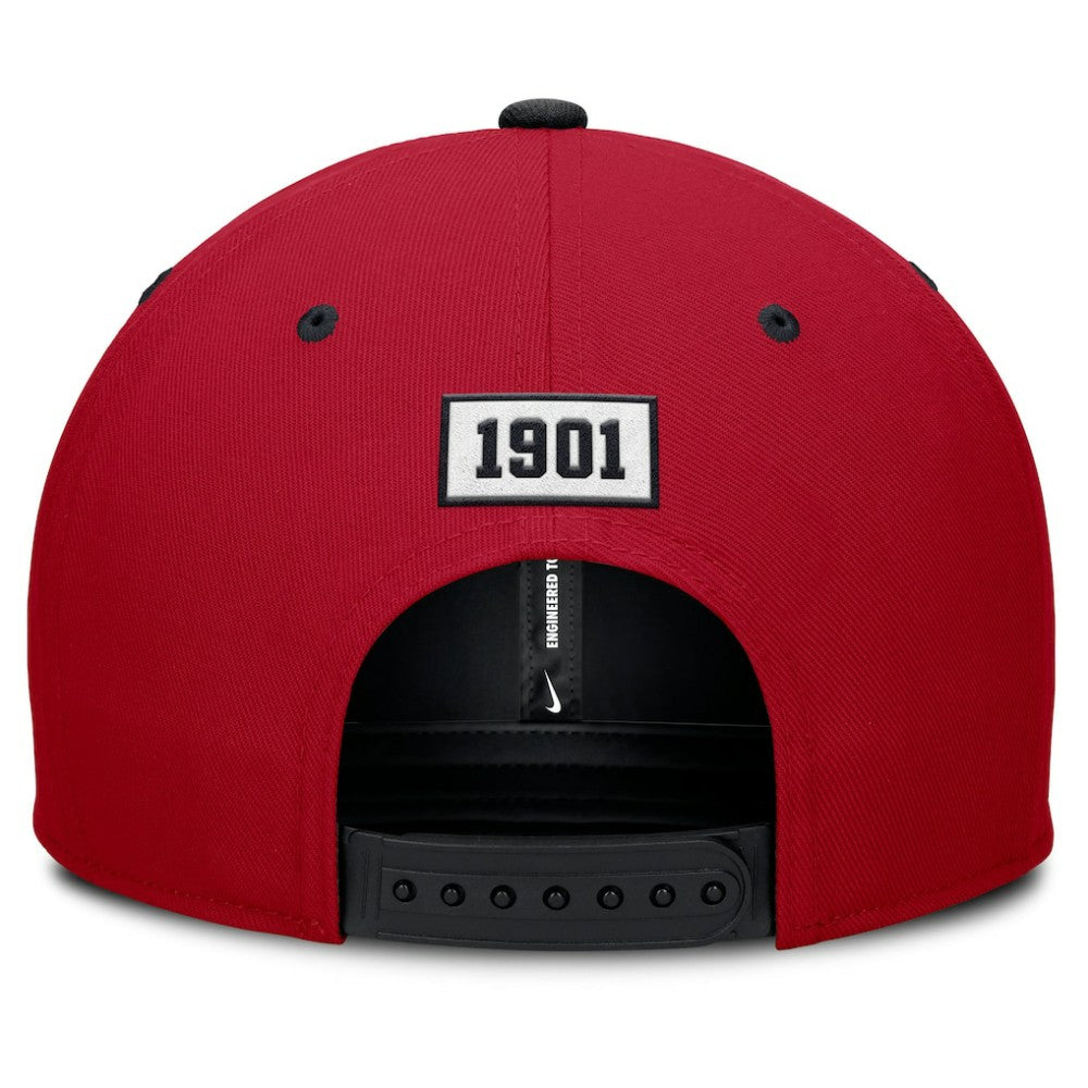 Boston Red Sox Nike Cooperstown Collection Pro Performance Snapback Hat - MLB