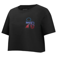 Philadelphia 76ers Pro Standard Women's Jewels Boxy Cropped T-Shirt Black - NBA