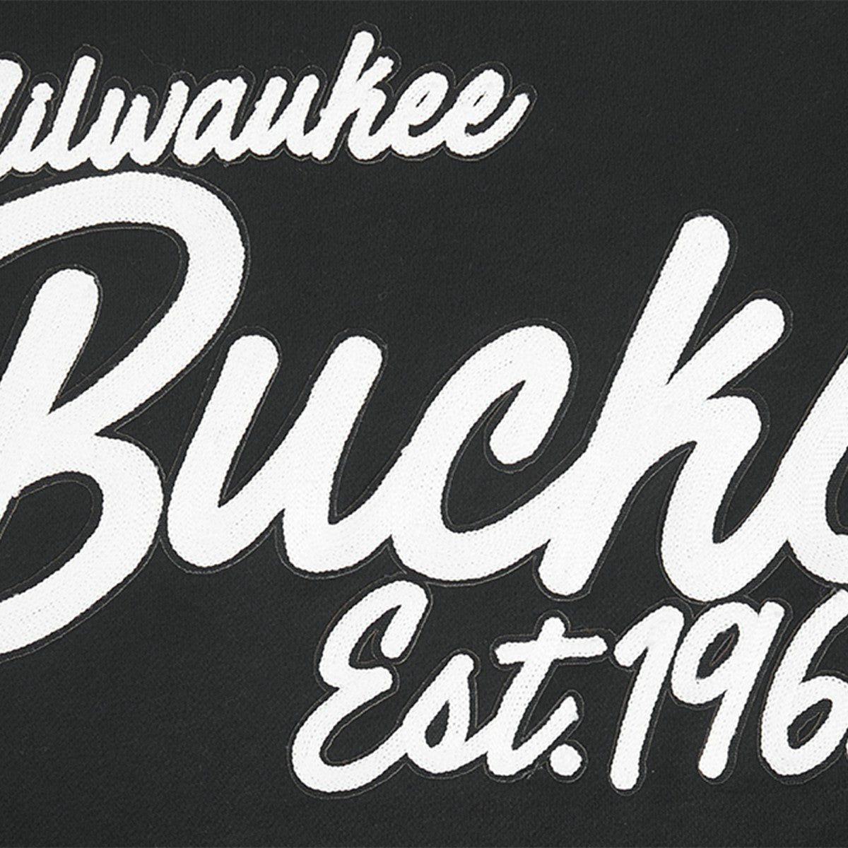 Milwaukee Bucks Pro Standard Paint the City Drop Shoulder Sweatshirt Black - NBA