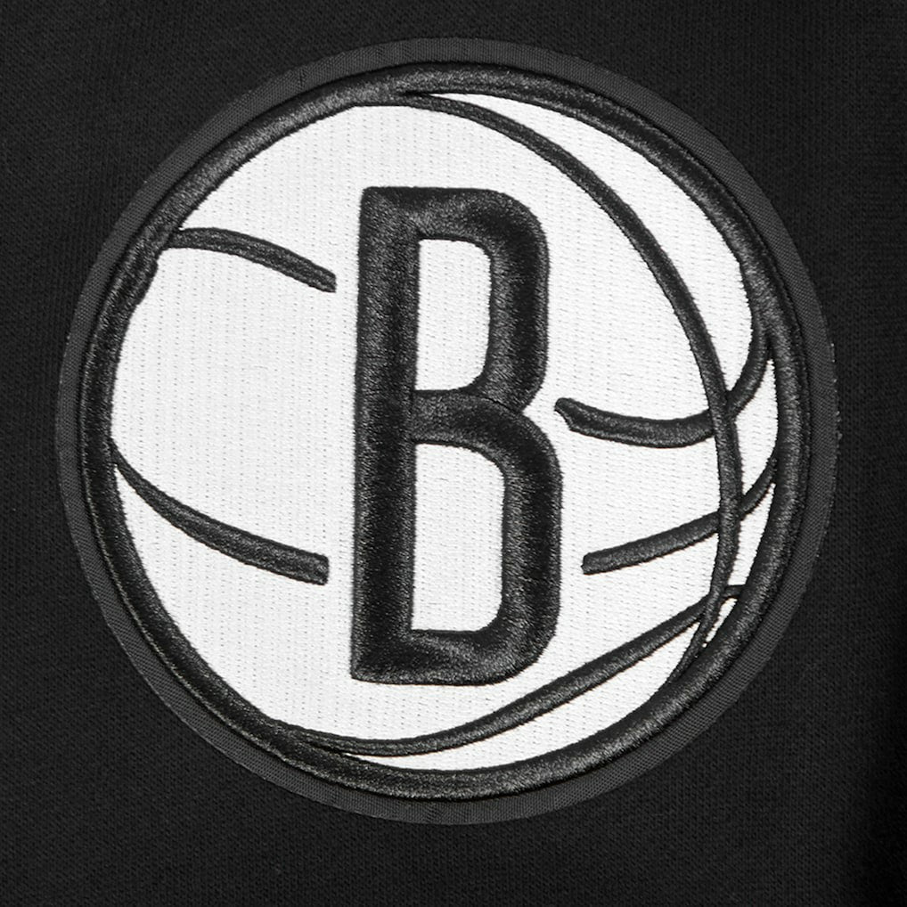 Brooklyn Nets Pro Standard Paint the City Drop Shoulder Sweatshirt Black - NBA