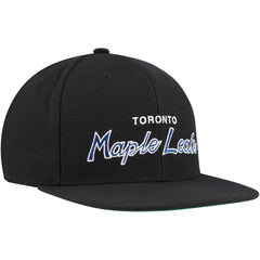 Toronto Maple Leafs Mitchell & Ness Core Team Script 2.0 Snapback Hat - Black - NHL