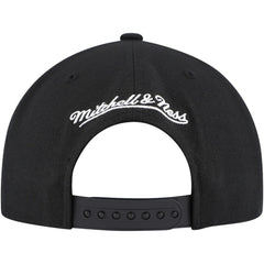 Toronto Maple Leafs Mitchell & Ness Core Team Script 2.0 Snapback Hat - Black - NHL