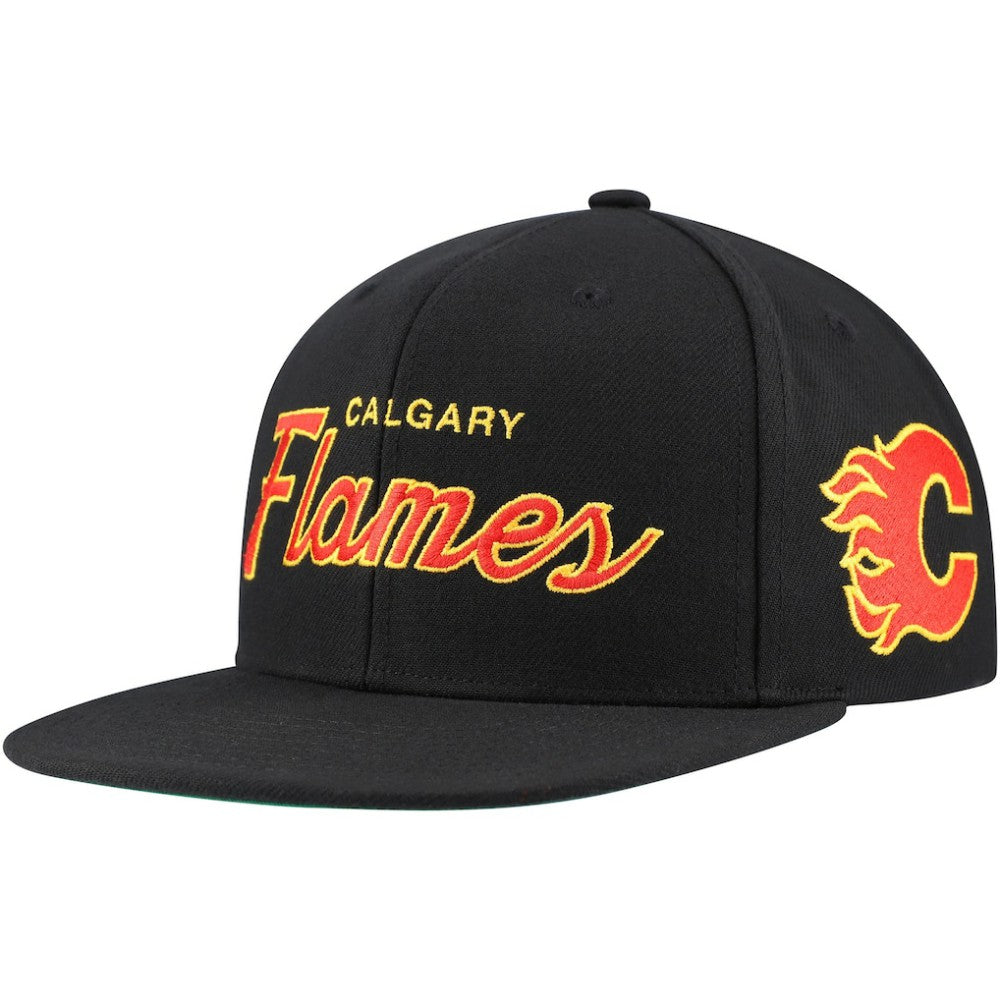 Calgary Flames Mitchell & Ness Core Team Script 2.0 Snapback Hat - Black - NHL