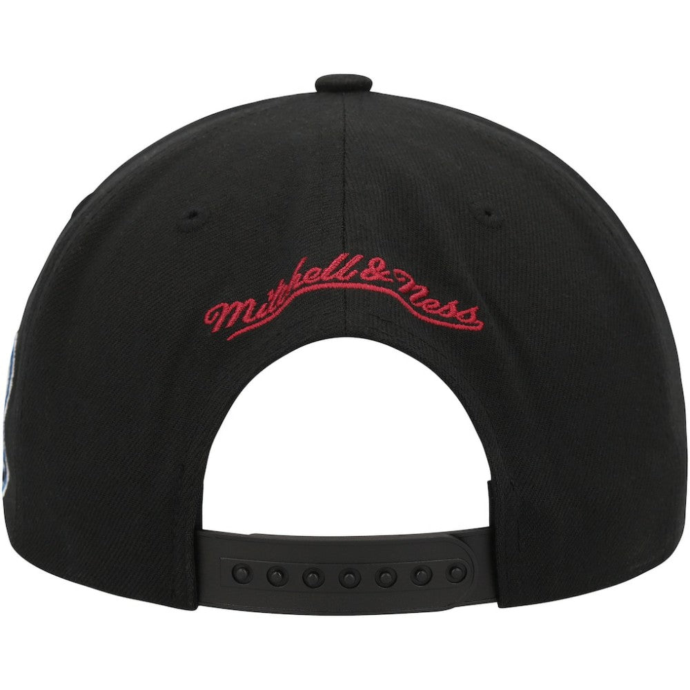 Colorado Avalanche Mitchell & Ness Core Team Script 2.0 Snapback Hat - Black - NHL