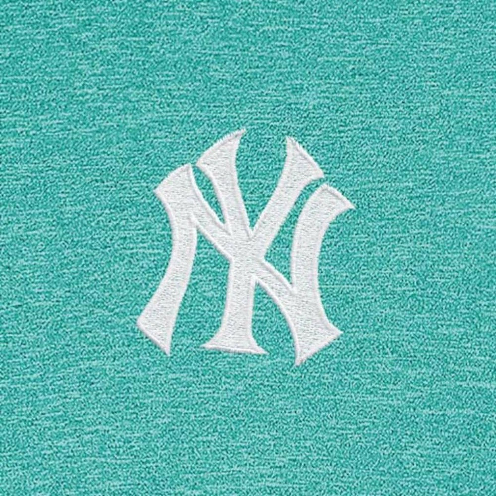 New York Yankees Antigua Hunk Quarter-Zip Top - MLB