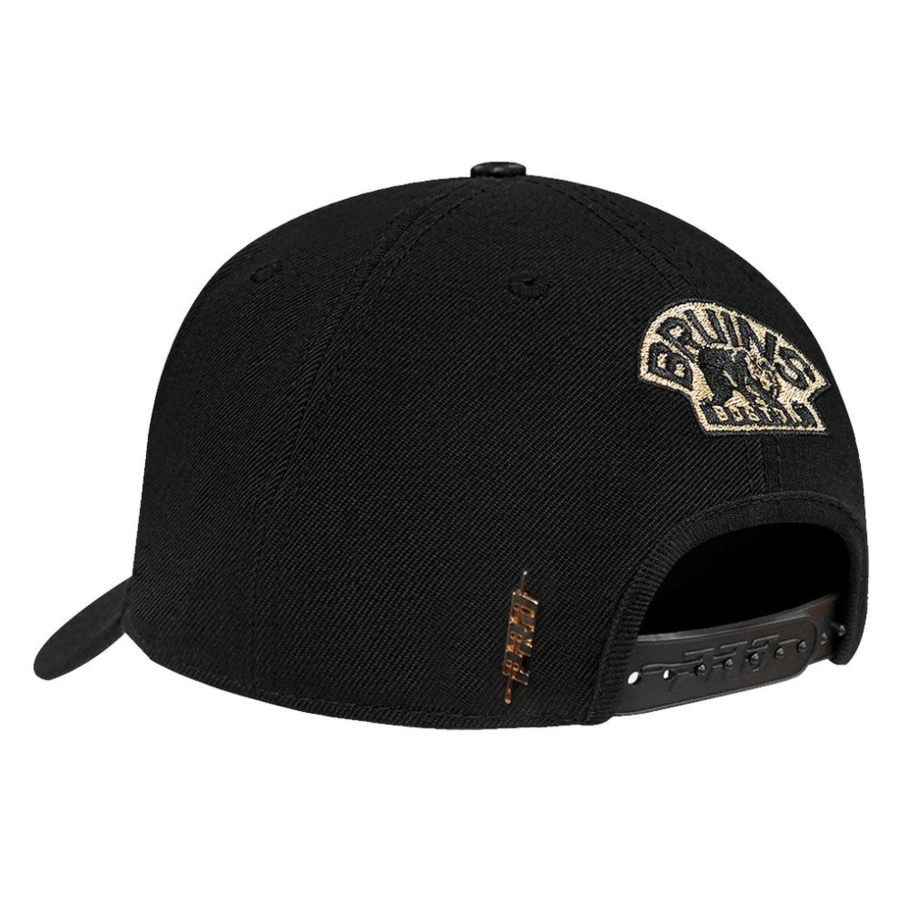 Boston Bruins Pro Standard Metallic Logo Pinch Front Adjustable Hat - Black - NHL