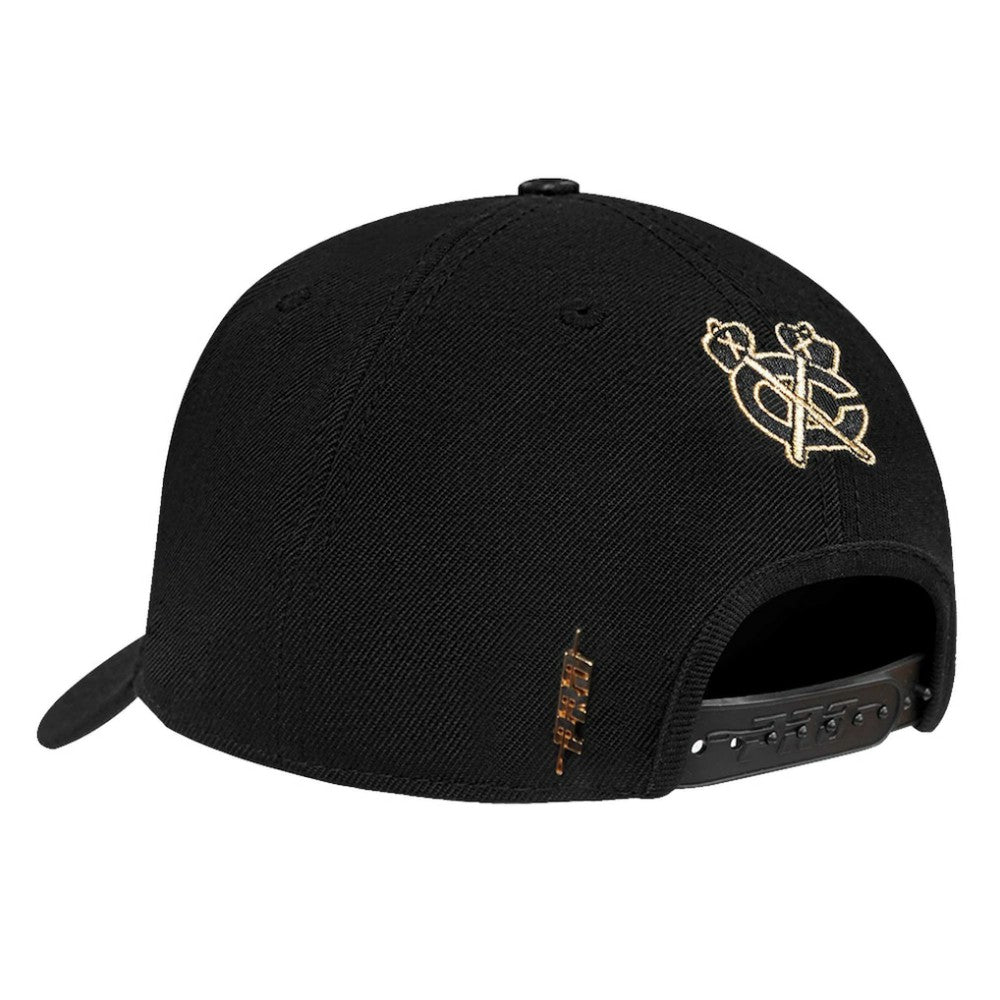 Chicago Blackhawks Pro Standard Metallic Logo Pinch Front Adjustable Hat - Black - NHL