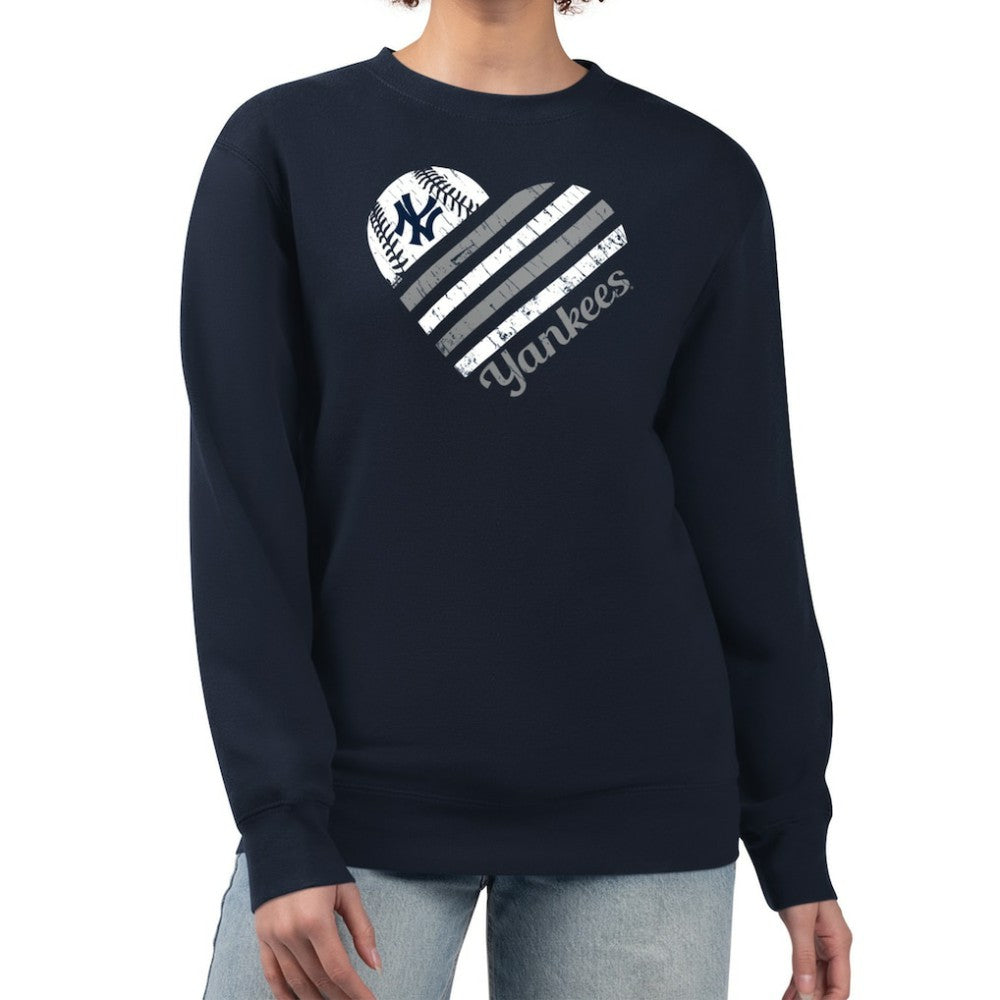 New York Yankees G-III 4Her by Carl Banks Women's Heart Logo Fleece Pullover Sweatshirt - MLB