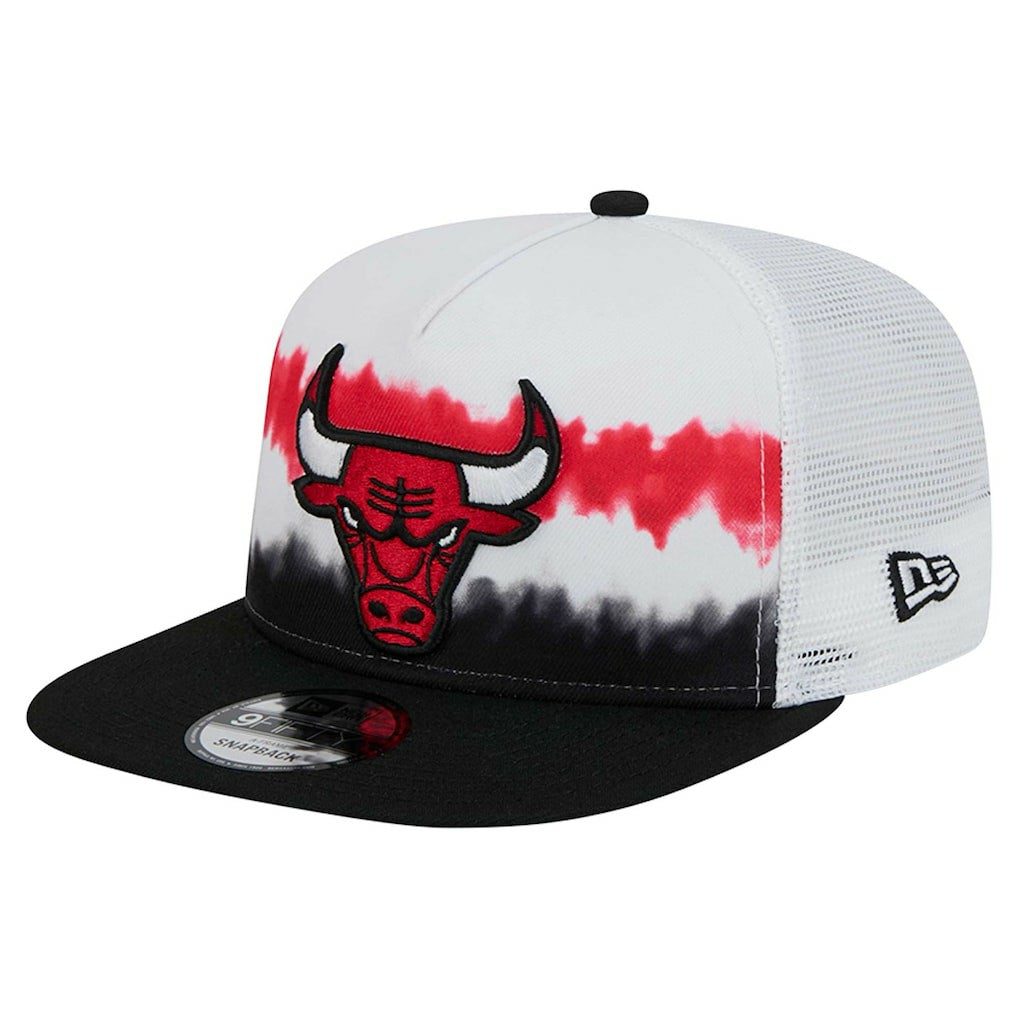 Chicago Bulls Dip-Dye 9FIFTY A-Frame Trucker Snapback Hat White/Black - NBA