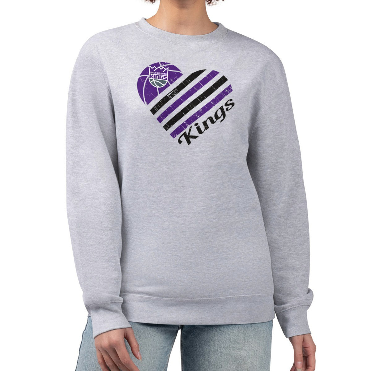 Sacramento Kings G-III 4Her by Carl Banks Women's Heart Graphic Fleece Pullover Sweatshirt Heather Gray - NBA