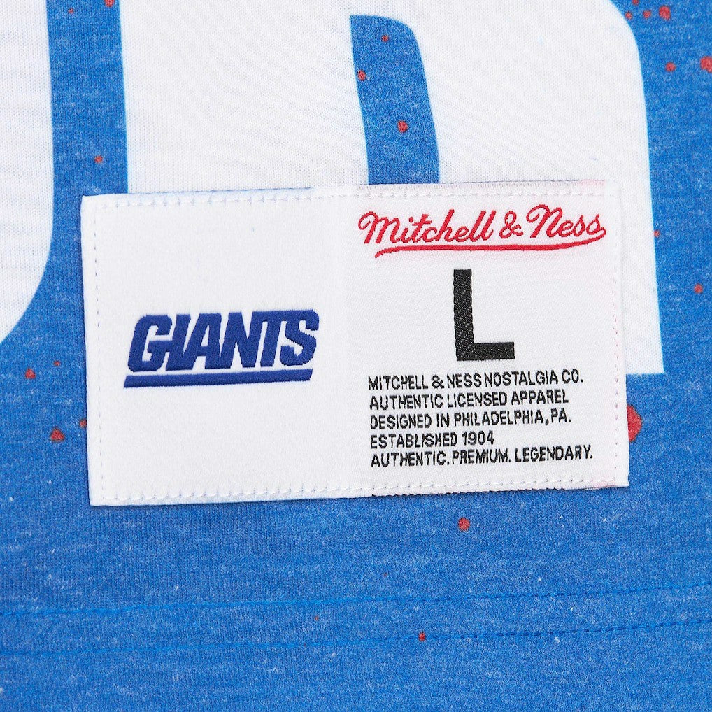 Lawrence Taylor New York Giants Burst Retired Player T-Shirt Gray | Mitchell & Ness