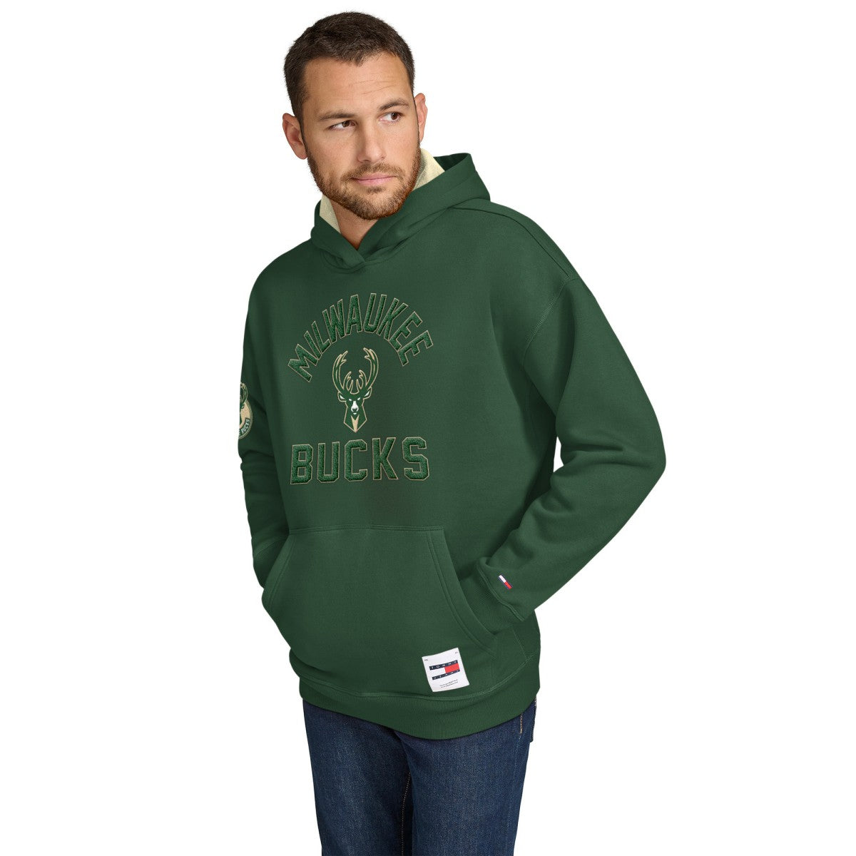 Milwaukee Bucks Tommy Jeans Sebastian Pullover Hoodie Hunter Green - NBA