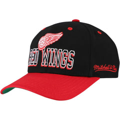 Detroit Red Wings Mitchell & Ness Backside Script Two-Tone Pro Crown Adjustable Hat - Black/Red - NHL