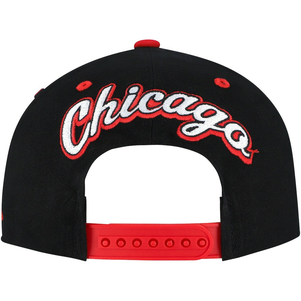 Chicago Bulls Backside Script 2-Tone Pro Crown Adjustable Hat Black/Red - NBA