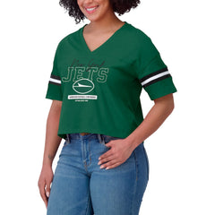 New York Jets WEAR by Erin Andrews Women's Color Block Boxy Modest Crop V-Neck T-Shirt Green | NFL