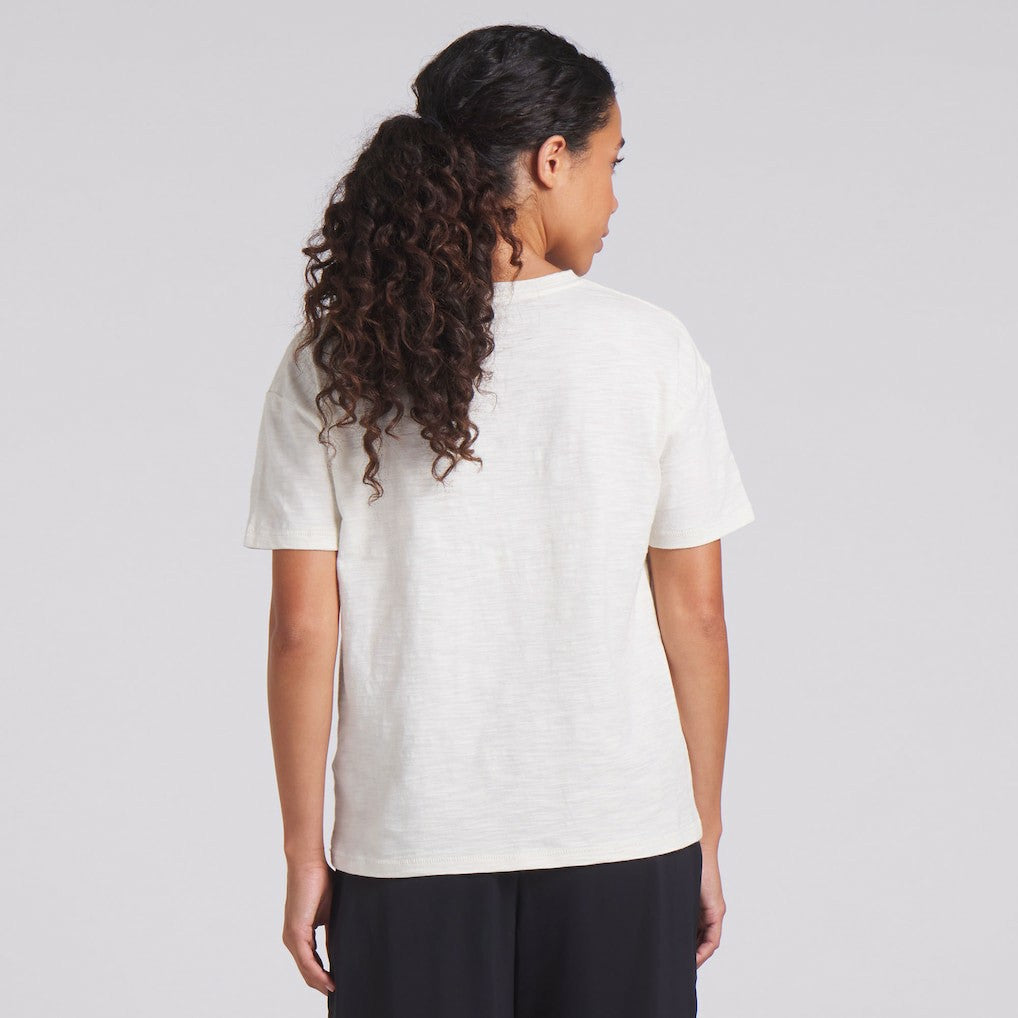 San Francisco 49ers Women's Trick Play Slub Boxy T-Shirt Cream | Fanatics