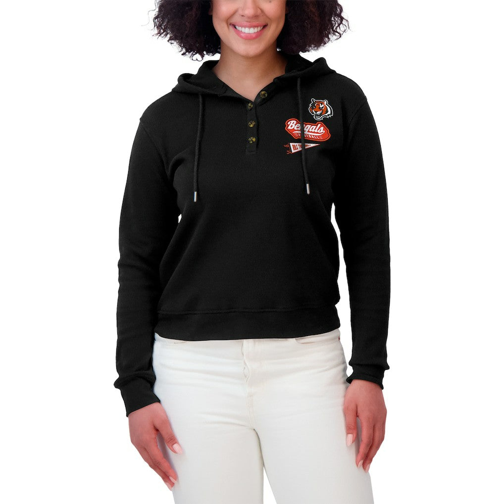 Cincinnati Bengals WEAR by Erin Andrews Women's Waffle-Knit Pullover Hoodie Black | NFL
