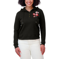 Kansas City Chiefs WEAR by Erin Andrews Women's Waffle-Knit Pullover Hoodie Black | NFL