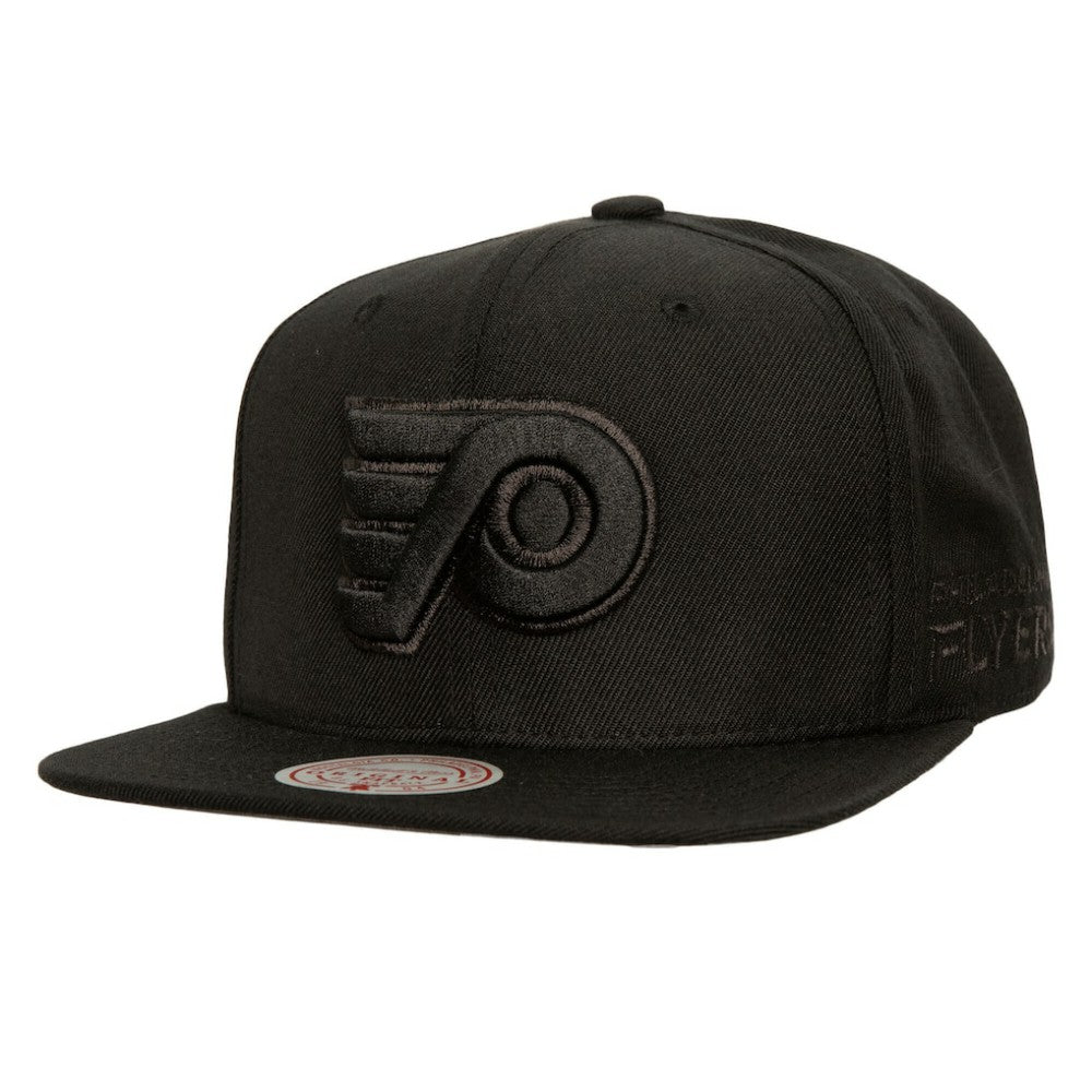 Philadelphia Flyers Mitchell & Ness Soul Strike Pearl Tonal Snapback Hat - Black - NHL