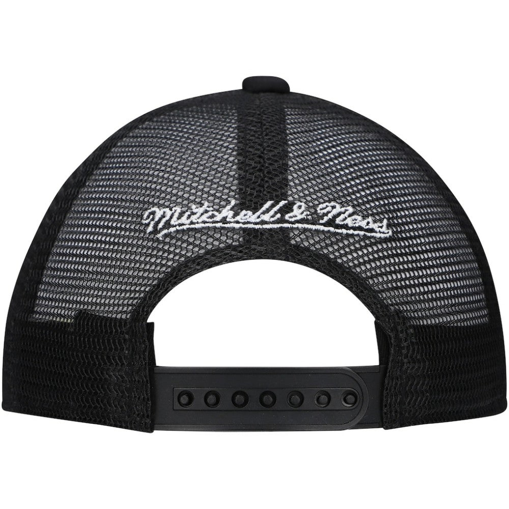 Chicago Blackhawks Mitchell & Ness Youth Core Trucker Adjustable Hat - Black - NHL