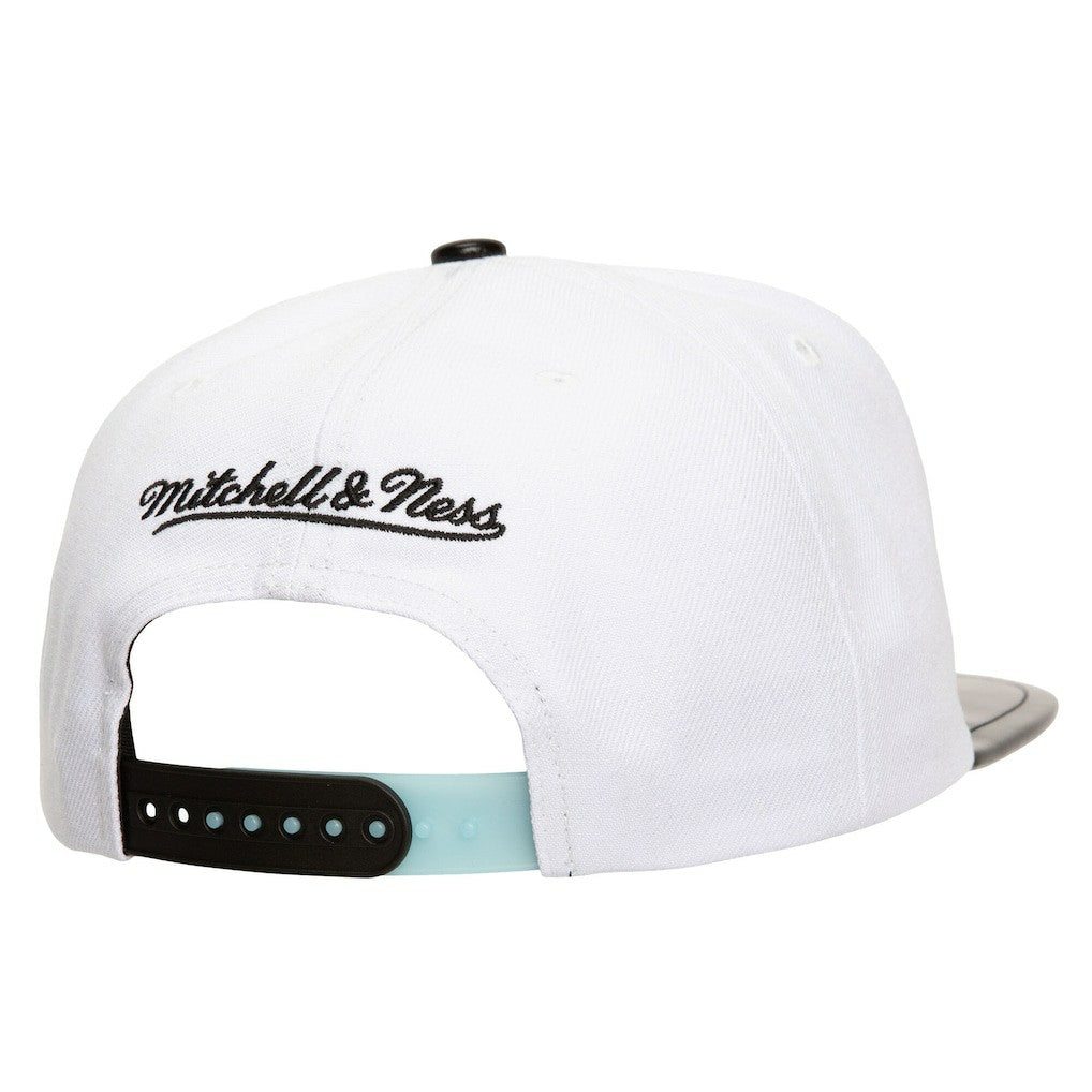 Chicago Bulls Day 11 Snapback Hat White - NBA