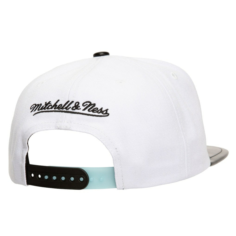 Chicago Bulls Day 11 Snapback Hat White - NBA