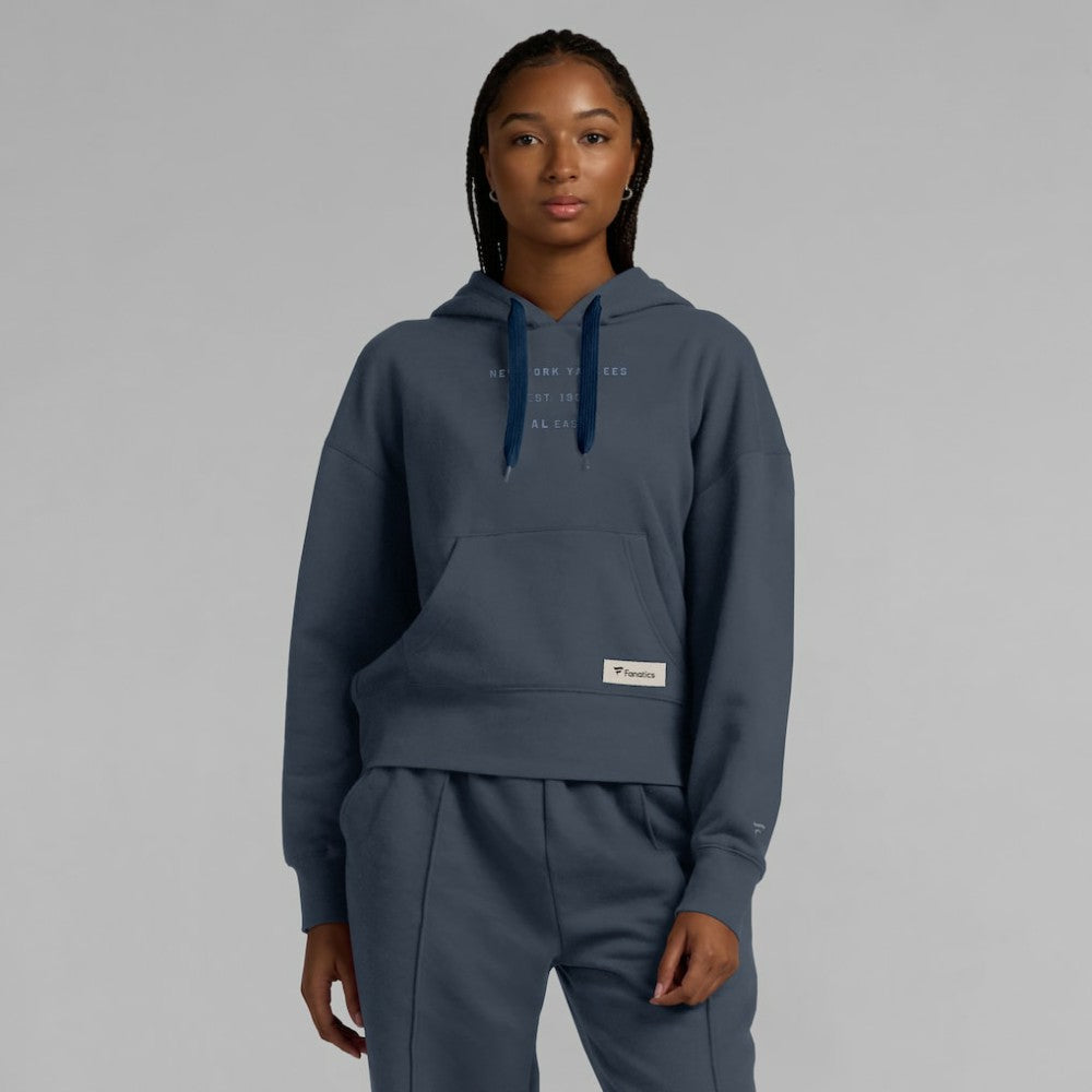 New York Yankees Fanatics Women's Elements Future Ground Subtle Tonal Pullover Hoodie - MLB