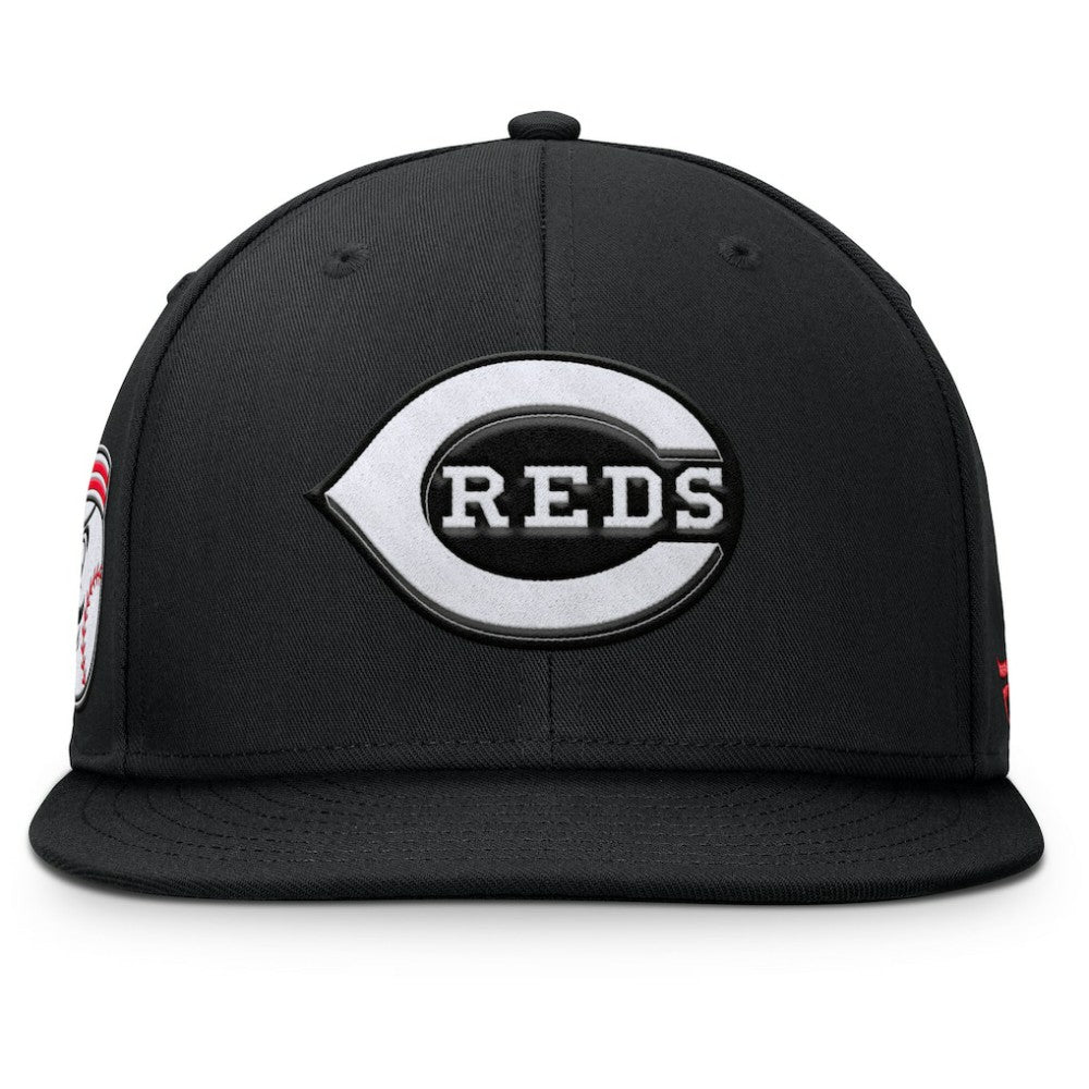 Cincinnati Reds Fanatics Walk-Off Bullpen Snapback Hat - MLB