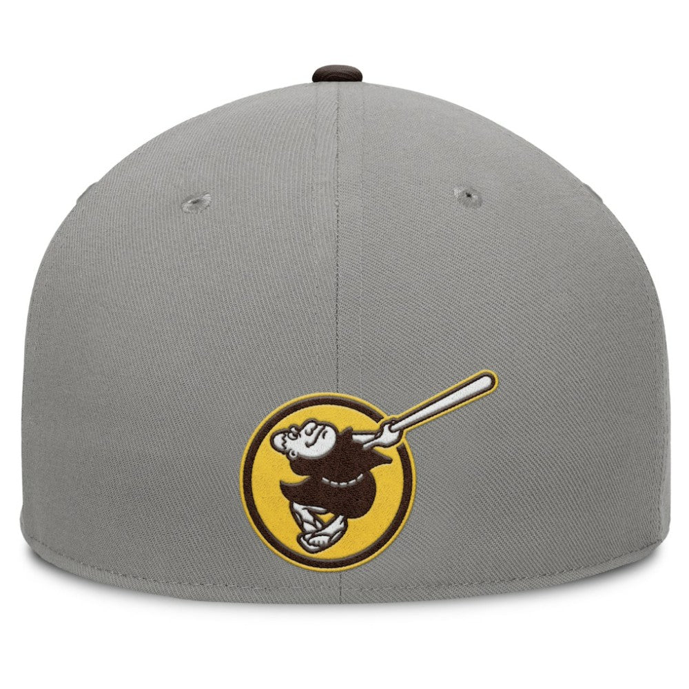 San Diego Padres Fanatics Clubhouse Dugout Fitted Hat - MLB