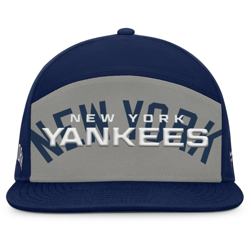 New York Yankees Fanatics Clubhouse Splitter Snapback Hat - MLB