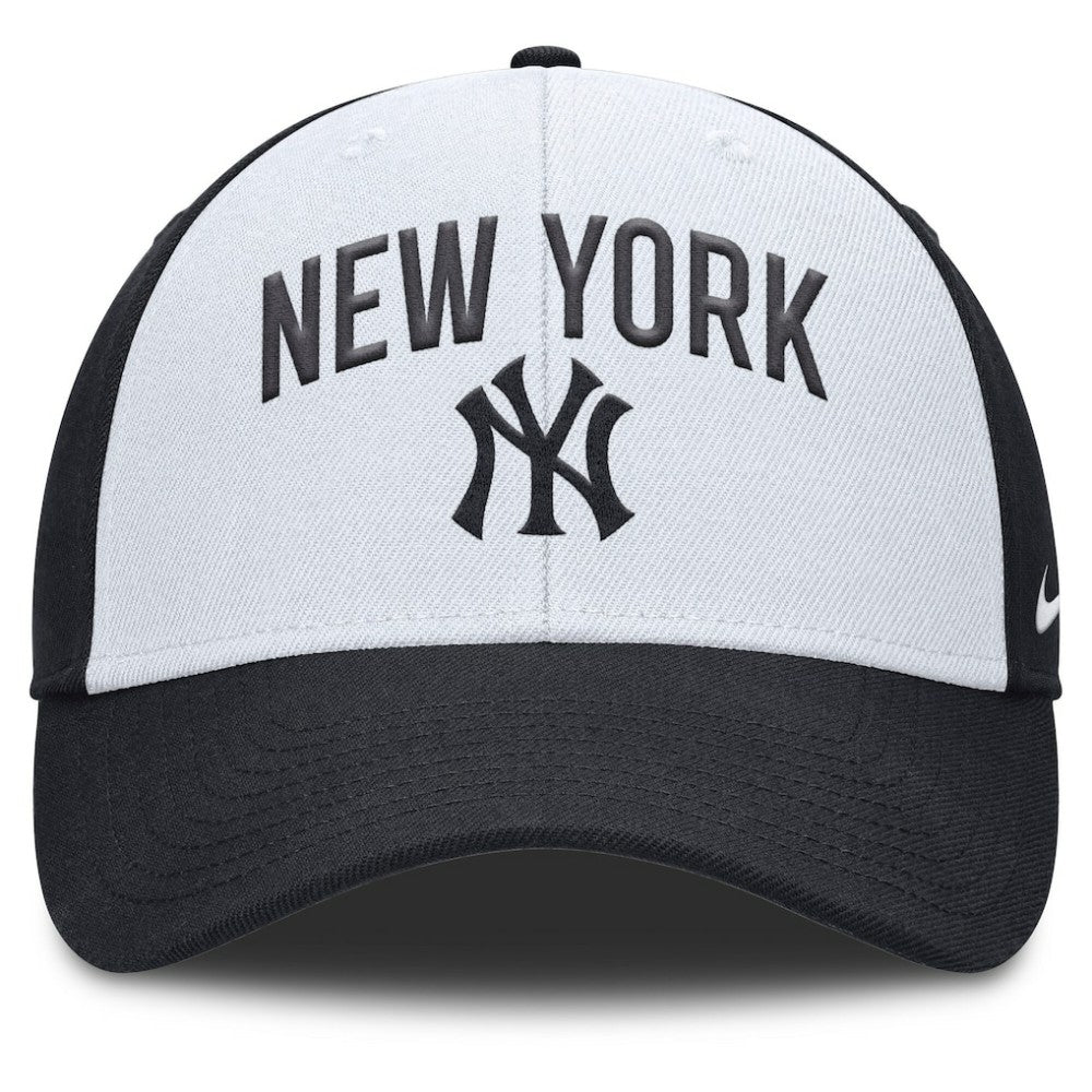 New York Yankees Nike Club Performance Adjustable Hat - MLB